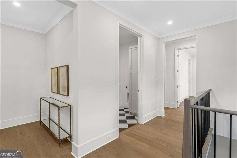 Atlanta, Georgia, 30309, United States, ,5 BathroomsBathrooms,Residential,Active,1869107