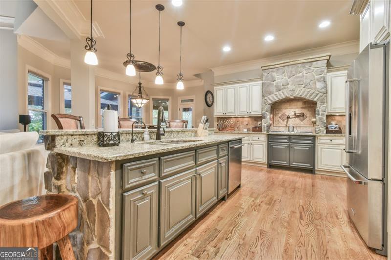 Hoschton, Georgia, 30548, United States, 5 Bedrooms Bedrooms, ,6 BathroomsBathrooms,Residential,Active,2011443