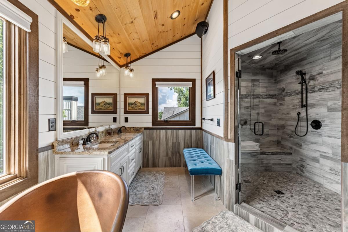 Blue Ridge, Georgia, 30513, United States, 4 Bedrooms Bedrooms, ,4 BathroomsBathrooms,Residential,Active,1905085