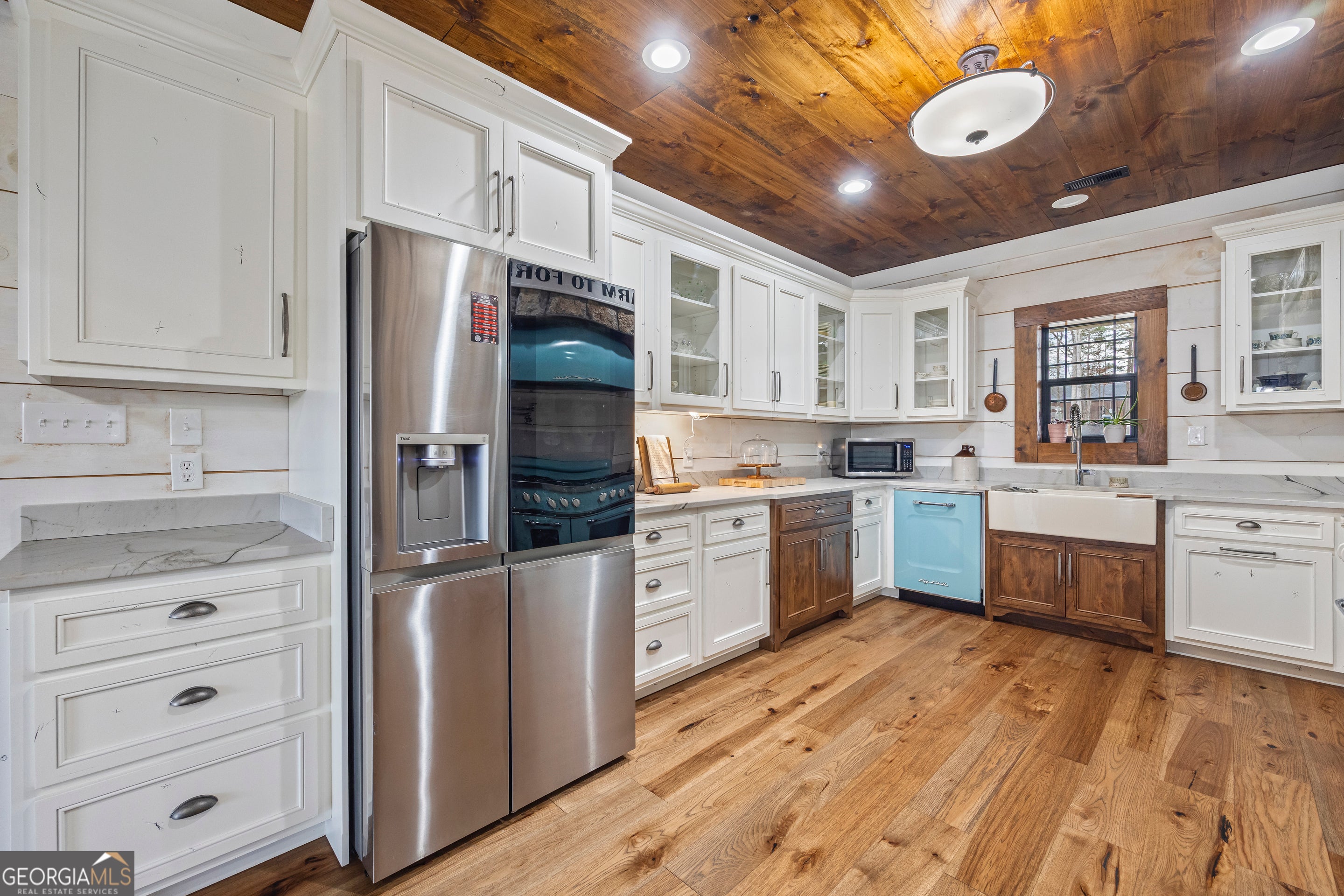 Hartwell, Georgia, 30643, United States, 6 Bedrooms Bedrooms, ,6 BathroomsBathrooms,Residential,Active,2011216