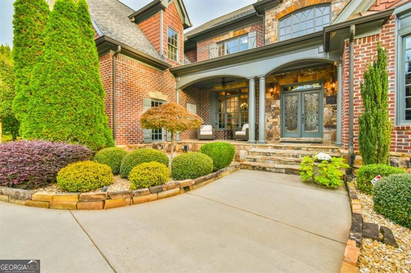 Hoschton, Georgia, 30548, United States, 5 Bedrooms Bedrooms, ,6 BathroomsBathrooms,Residential,Active,2011443