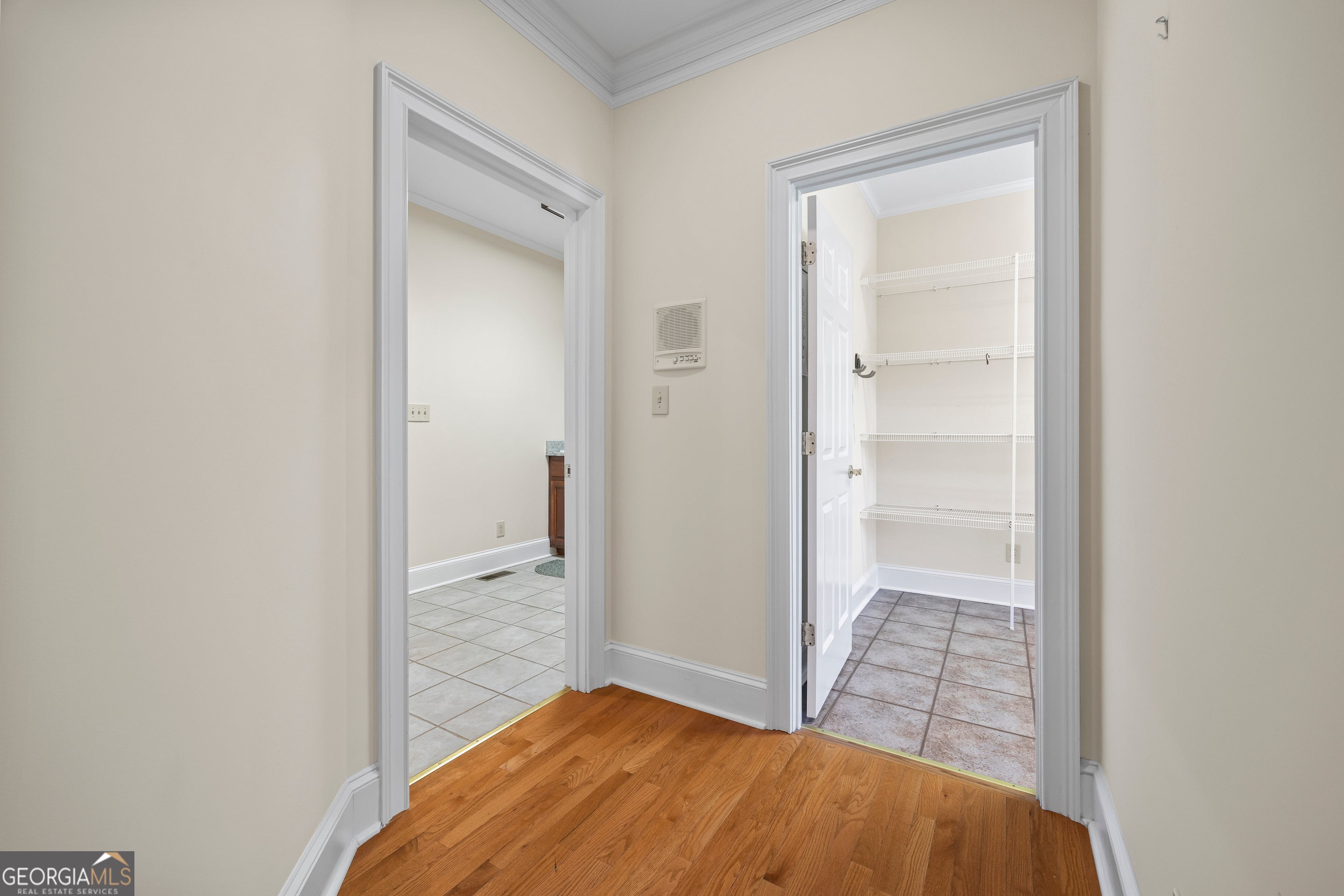 Lavonia, Georgia, 30553, United States, 5 Bedrooms Bedrooms, ,5 BathroomsBathrooms,Residential,Active,1862896