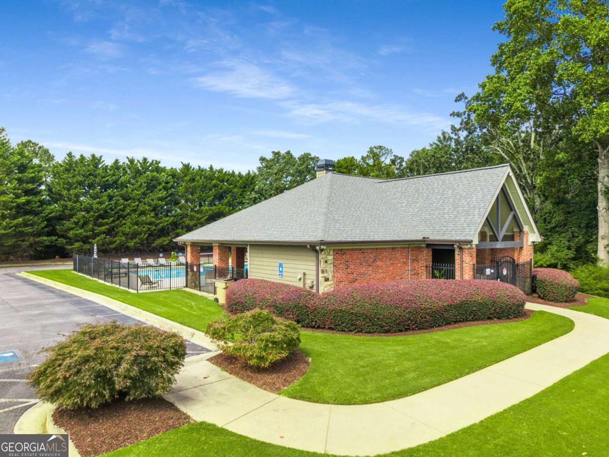 Flowery Branch, Georgia, 30542, United States, 5 Bedrooms Bedrooms, ,7 BathroomsBathrooms,Residential,Active,1941126