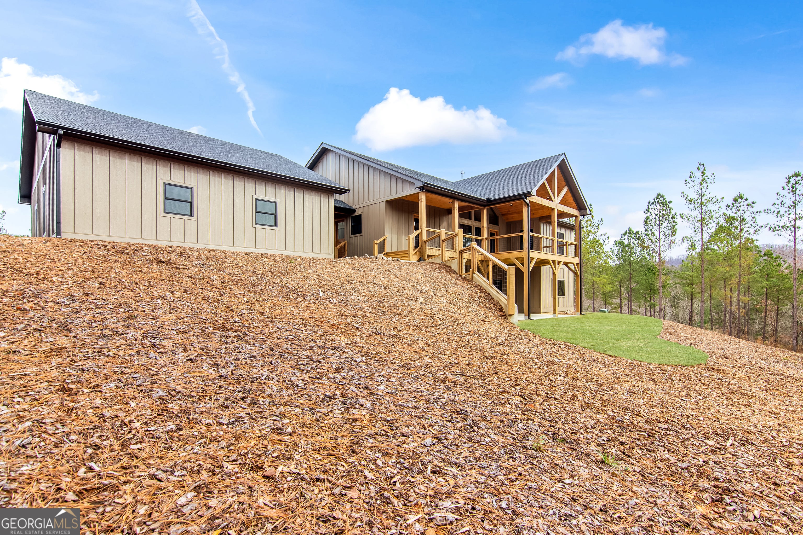 Talking Rock, Georgia, 30175, United States, 4 Bedrooms Bedrooms, ,3 BathroomsBathrooms,Residential,Active,2000209