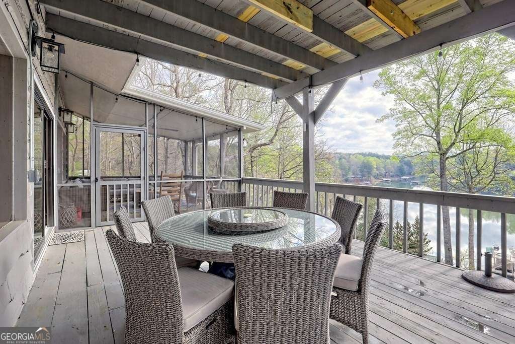Blairsville, Georgia, 30512, United States, 4 Bedrooms Bedrooms, ,6 BathroomsBathrooms,Residential,Active,1922313