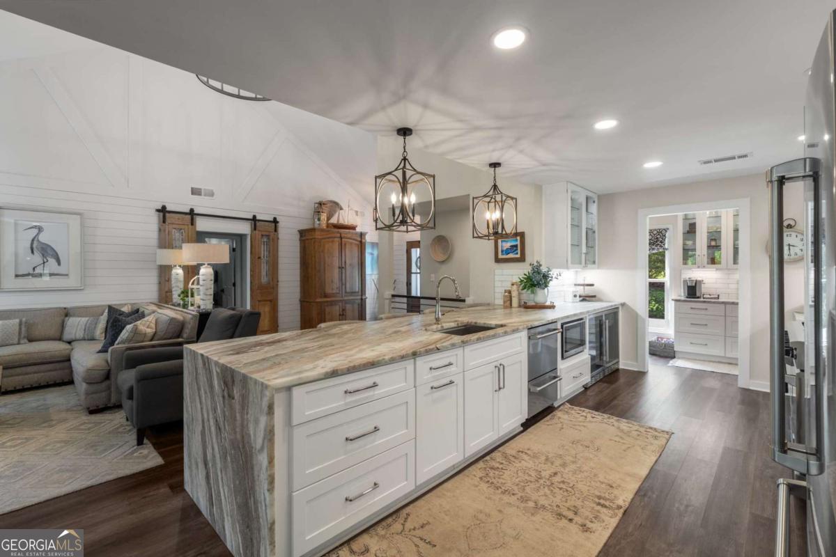 Buford, Georgia, 30518, United States, 5 Bedrooms Bedrooms, ,4 BathroomsBathrooms,Residential,Active,1764462