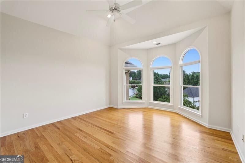 Marietta, Georgia, 30062, United States, 6 Bedrooms Bedrooms, ,6 BathroomsBathrooms,Residential,Active,1965854