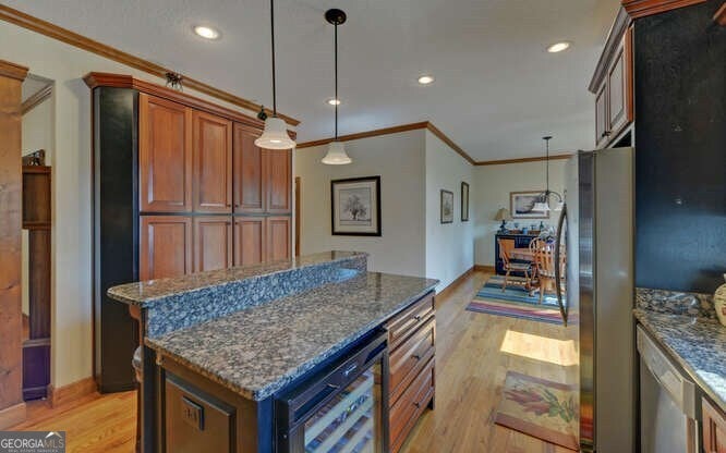 Hiawassee, Georgia, 30546, United States, 4 Bedrooms Bedrooms, ,3 BathroomsBathrooms,Residential,Active,1945091