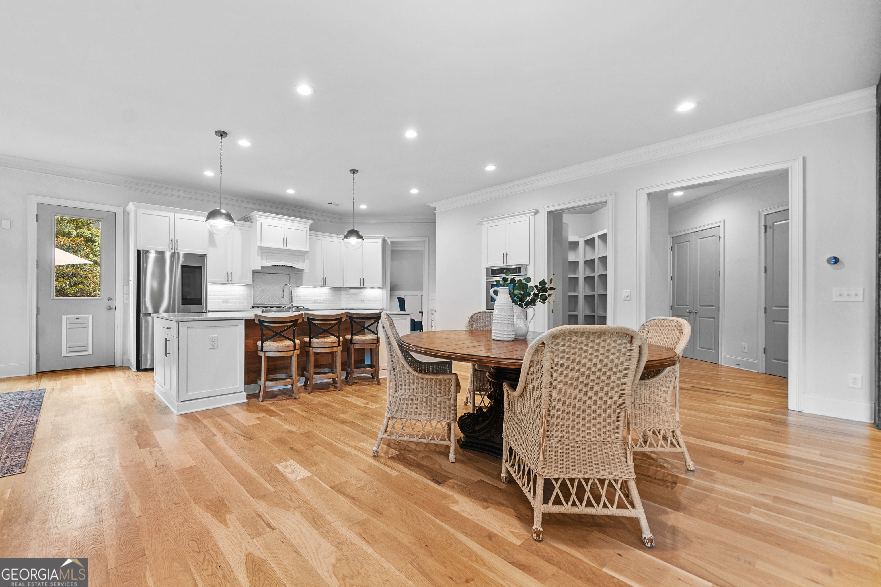 Milton, Georgia, 30004, United States, 5 Bedrooms Bedrooms, ,7 BathroomsBathrooms,Residential,Active,2011219