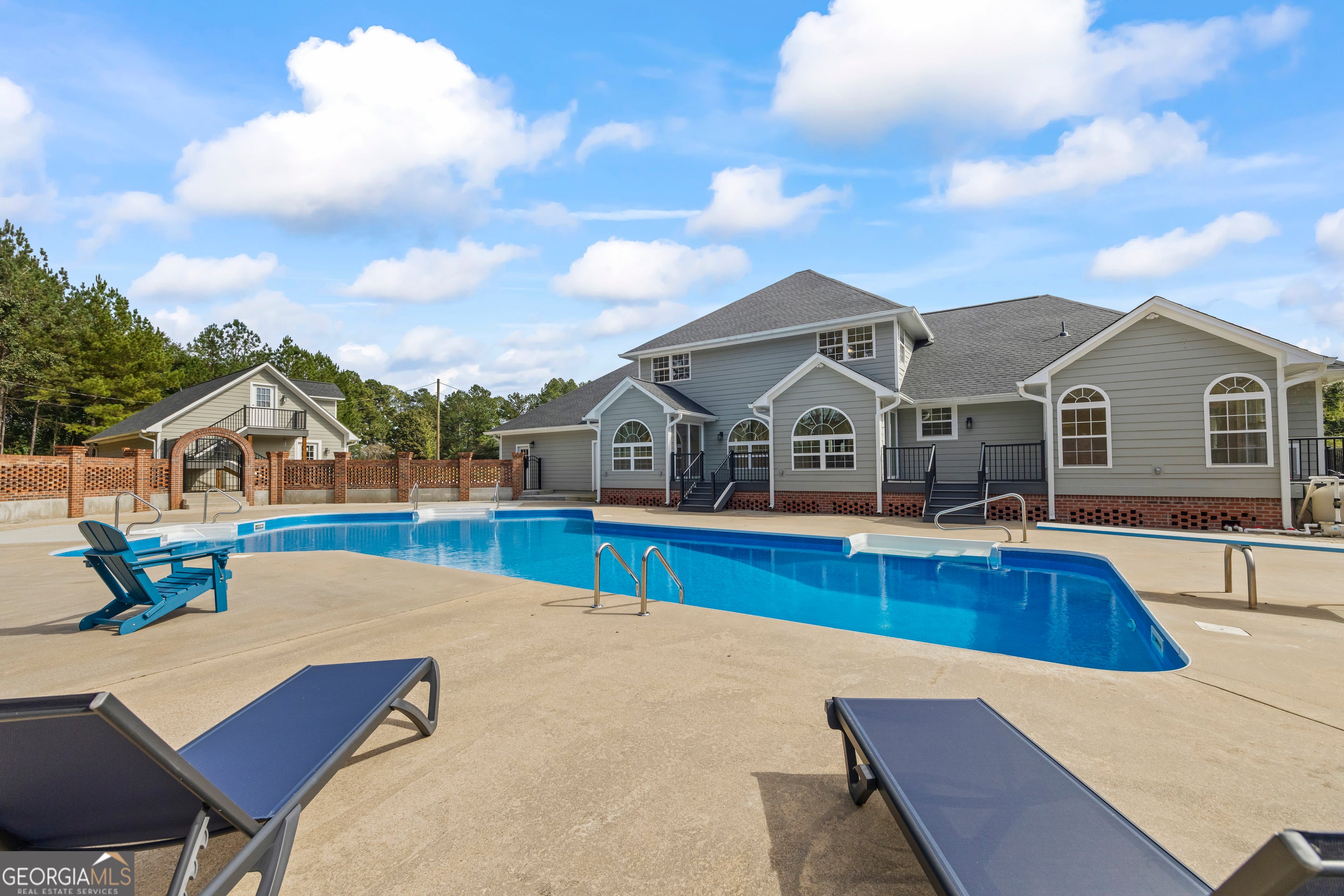 Martin, Georgia, 30557, United States, 6 Bedrooms Bedrooms, ,5 BathroomsBathrooms,Residential,Active,1964253