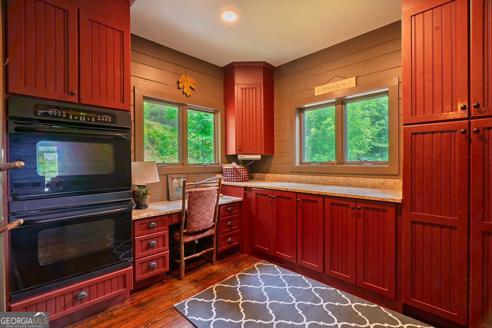 Ellijay, Georgia, 30536, United States, 6 Bedrooms Bedrooms, ,5 BathroomsBathrooms,Residential,Active,1936401