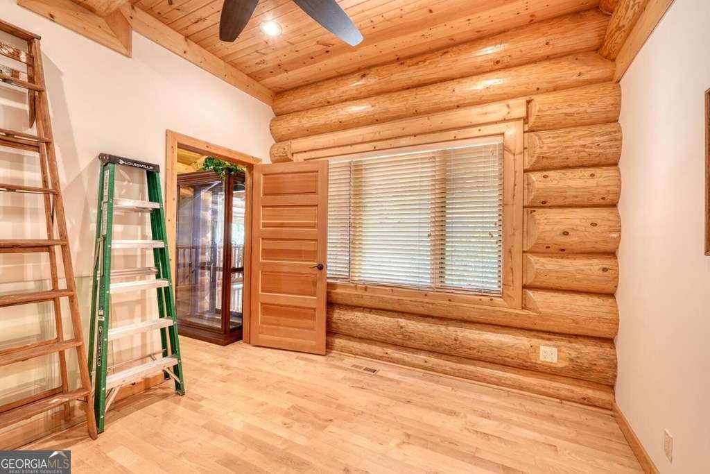 Blairsville, Georgia, 30512, United States, 4 Bedrooms Bedrooms, ,6 BathroomsBathrooms,Residential,Active,1936094