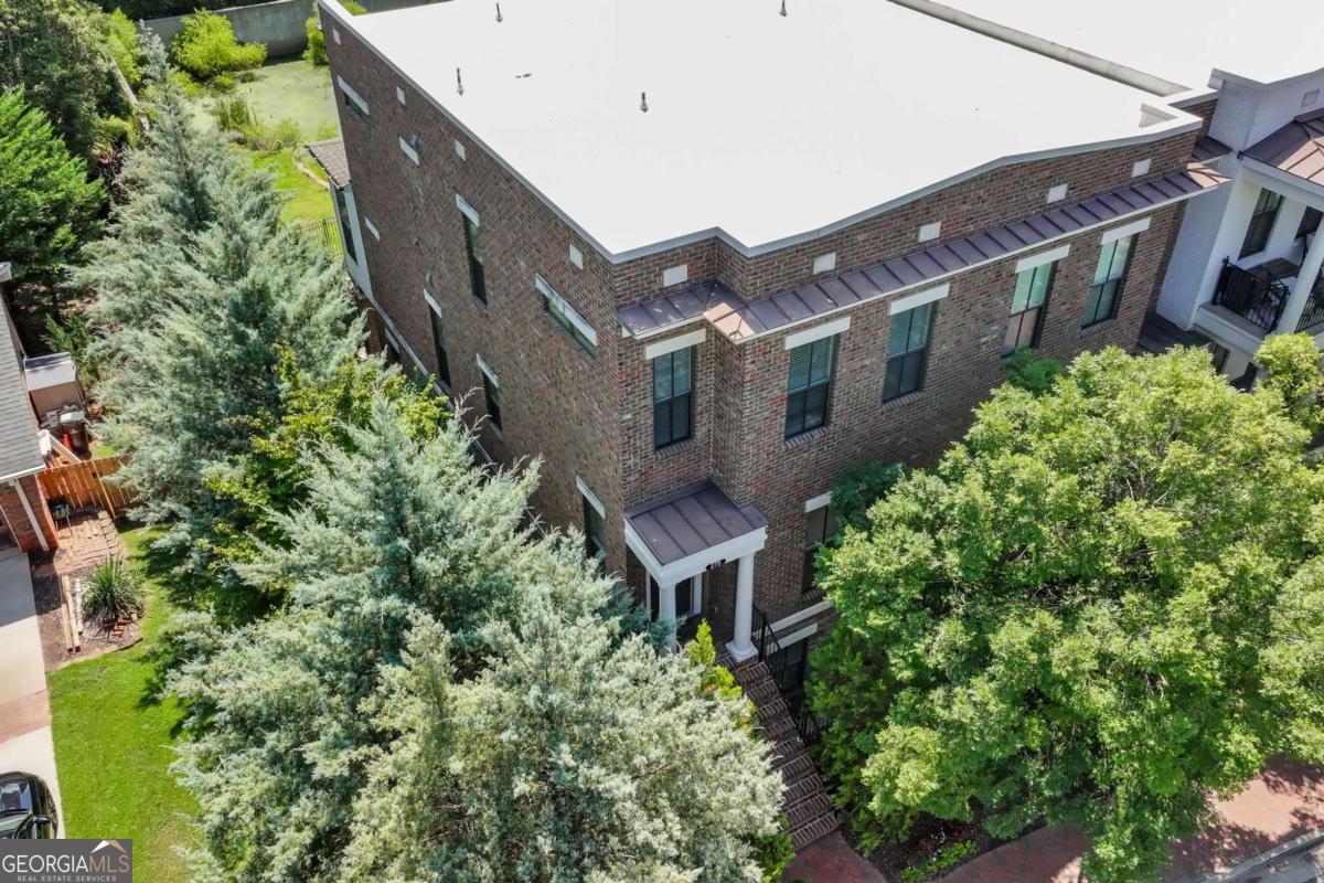 Alpharetta, Georgia, 30009, United States, 3 Bedrooms Bedrooms, ,4 BathroomsBathrooms,Residential,Active,1899885