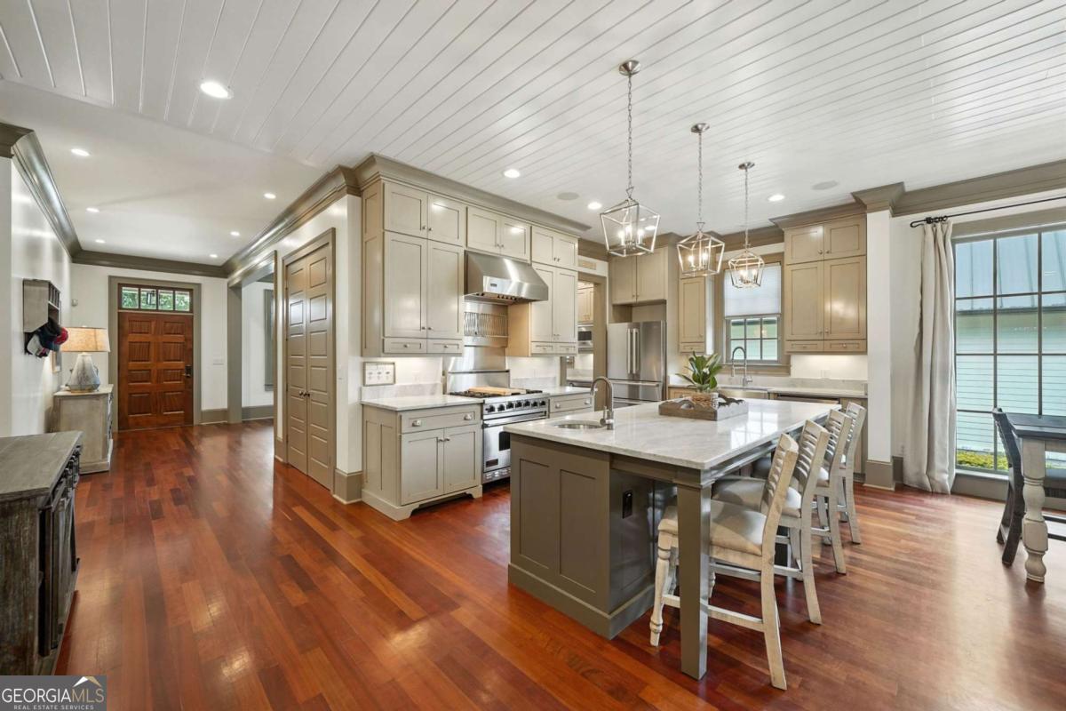 Ball Ground, Georgia, 30107, United States, 5 Bedrooms Bedrooms, ,6 BathroomsBathrooms,Residential,Active,1961923