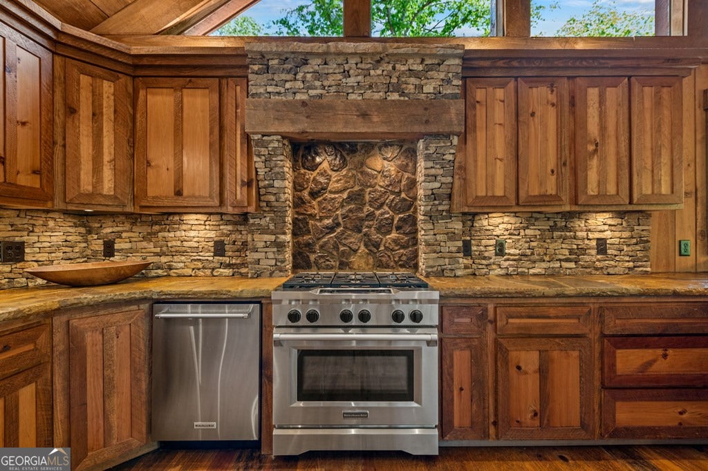 Cherry Log, Georgia, 30522, United States, 5 Bedrooms Bedrooms, ,5 BathroomsBathrooms,Residential,Active,2045694
