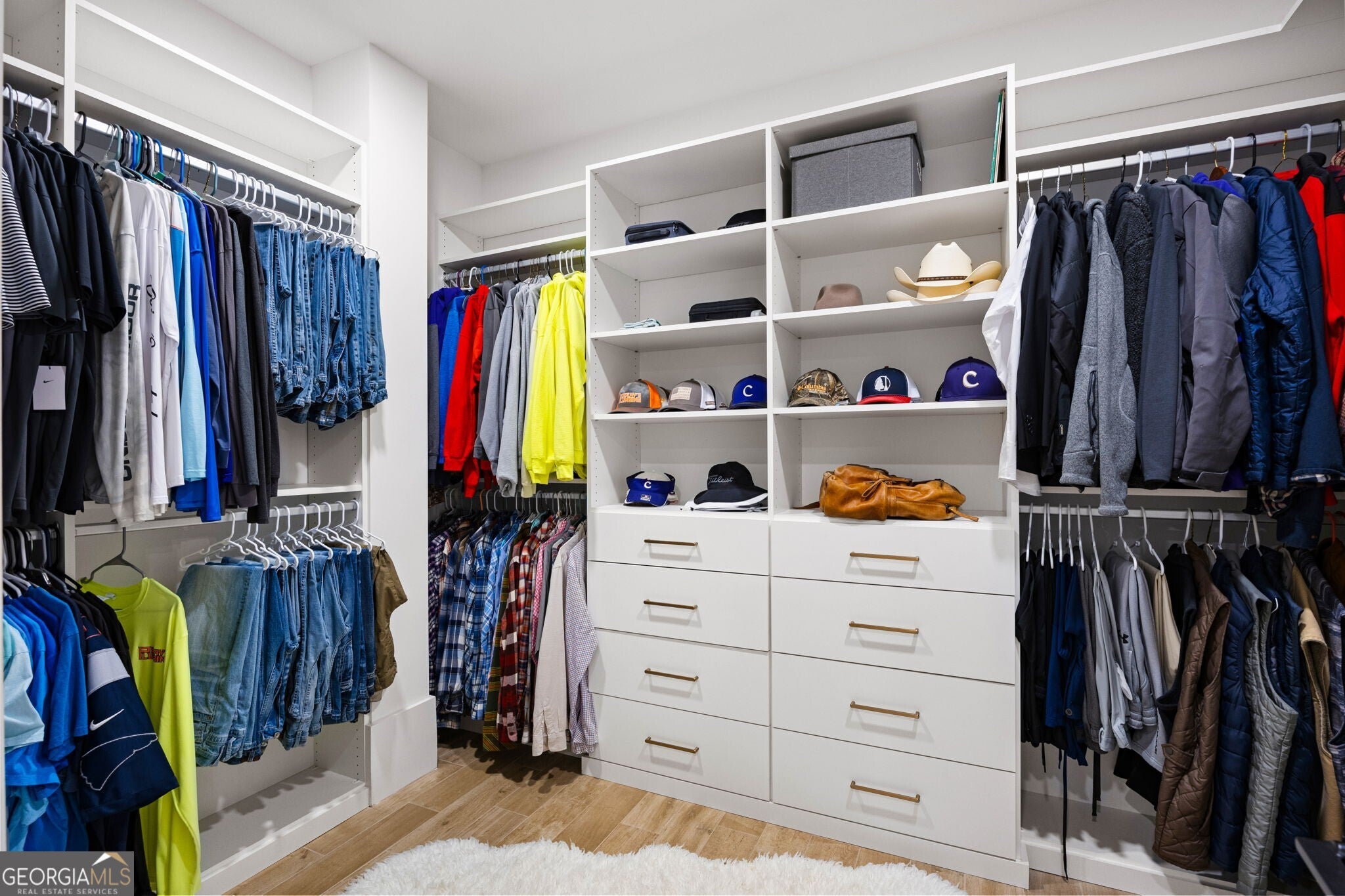 Rydal, Georgia, 30171, United States, 5 Bedrooms Bedrooms, ,5 BathroomsBathrooms,Residential,Active,1987251