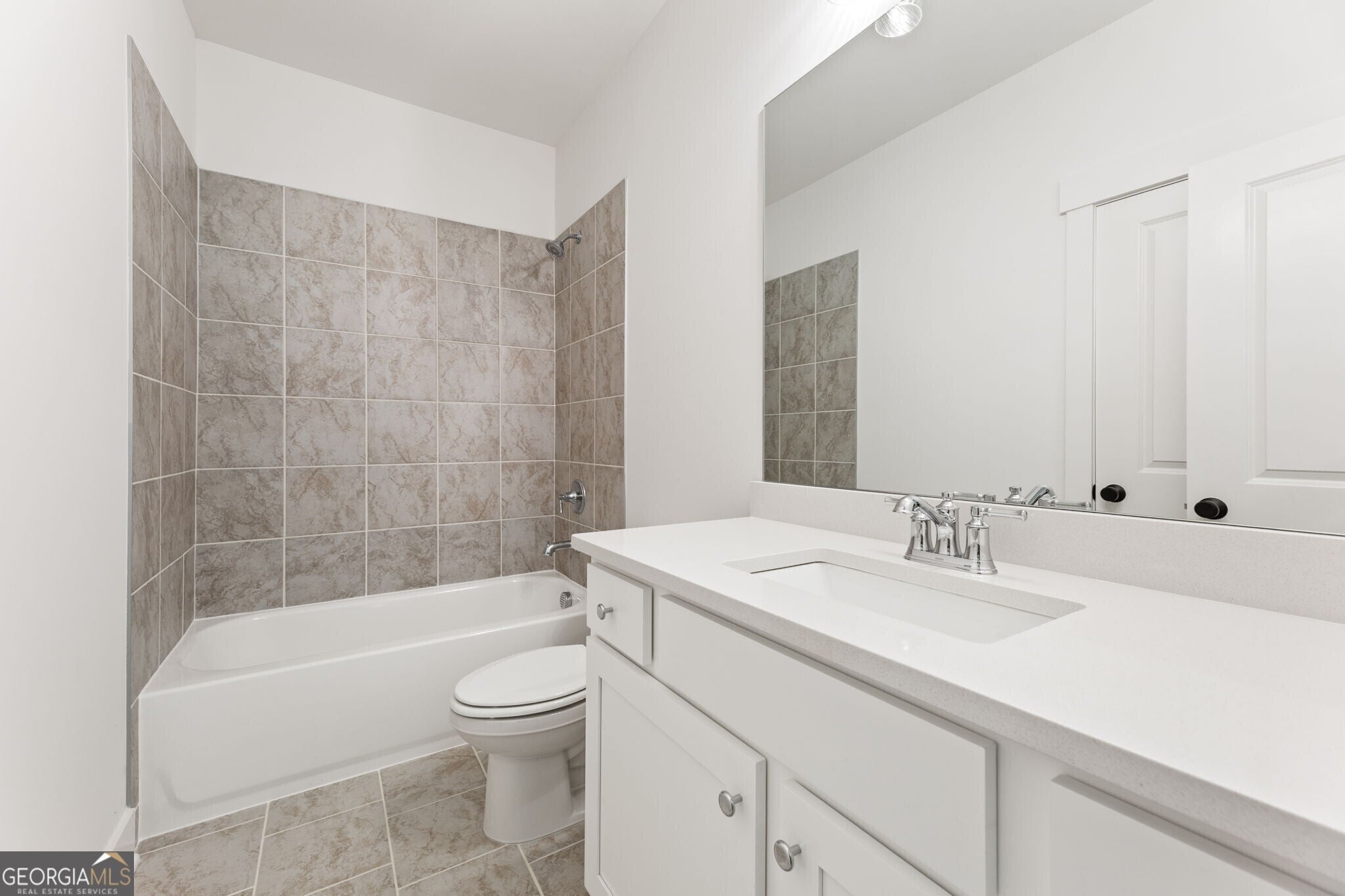 Gainesville, Georgia, 30506, United States, 4 Bedrooms Bedrooms, ,4 BathroomsBathrooms,Residential,Active,1927662