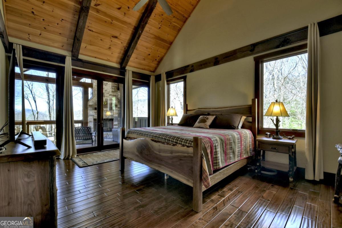 Ellijay, Georgia, 30536, United States, 5 Bedrooms Bedrooms, ,6 BathroomsBathrooms,Residential,Active,1953697