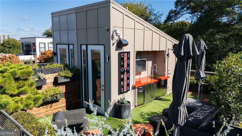 Atlanta, Georgia, 30309, United States, 3 Bedrooms Bedrooms, ,4 BathroomsBathrooms,Residential,Active,1987236