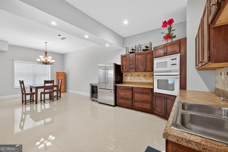 Flowery Branch, Georgia, 30542, United States, 6 Bedrooms Bedrooms, ,6 BathroomsBathrooms,Residential,Active,1898019