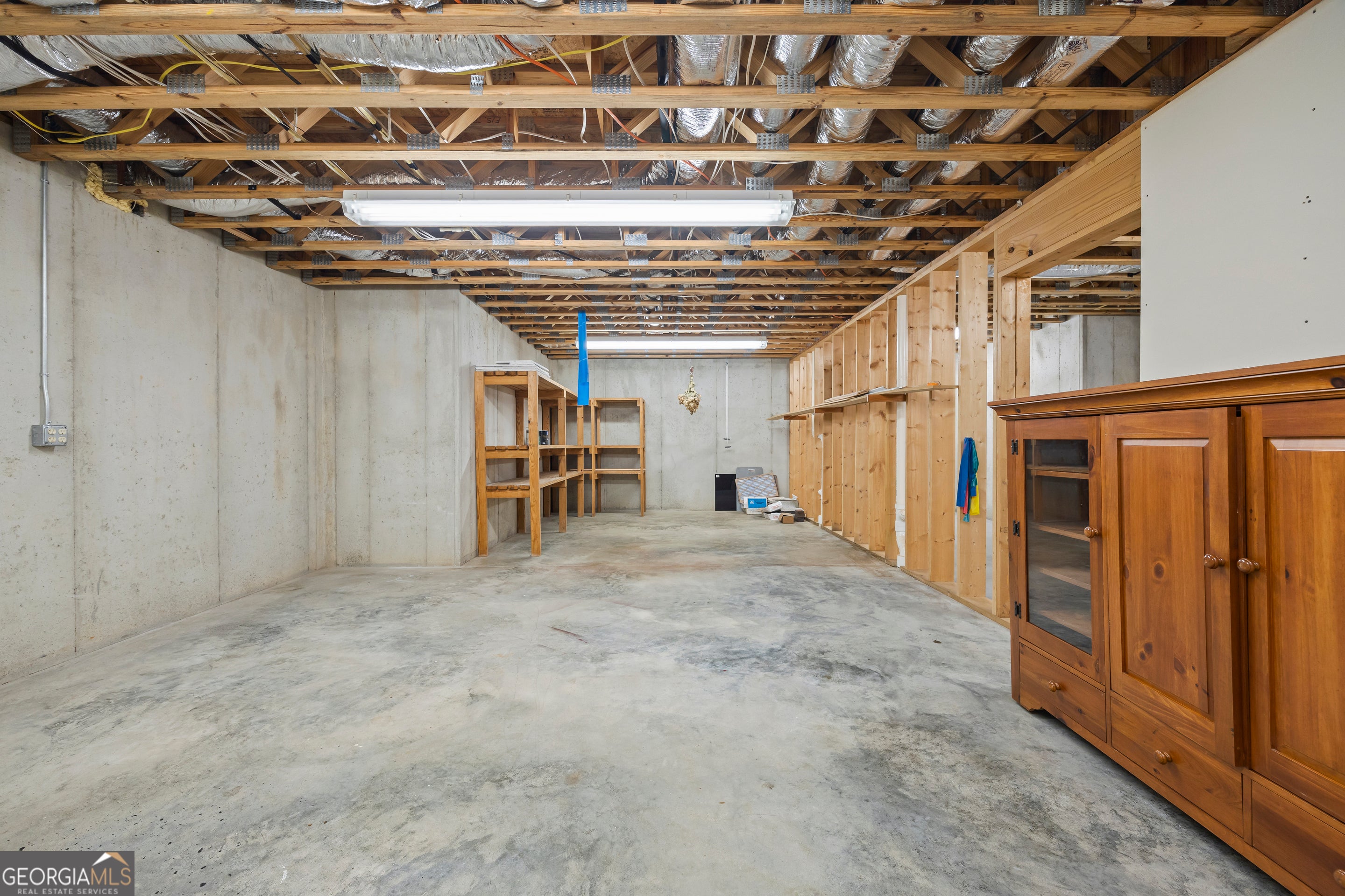 Lavonia, Georgia, 30553, United States, 5 Bedrooms Bedrooms, ,5 BathroomsBathrooms,Residential,Active,1862896