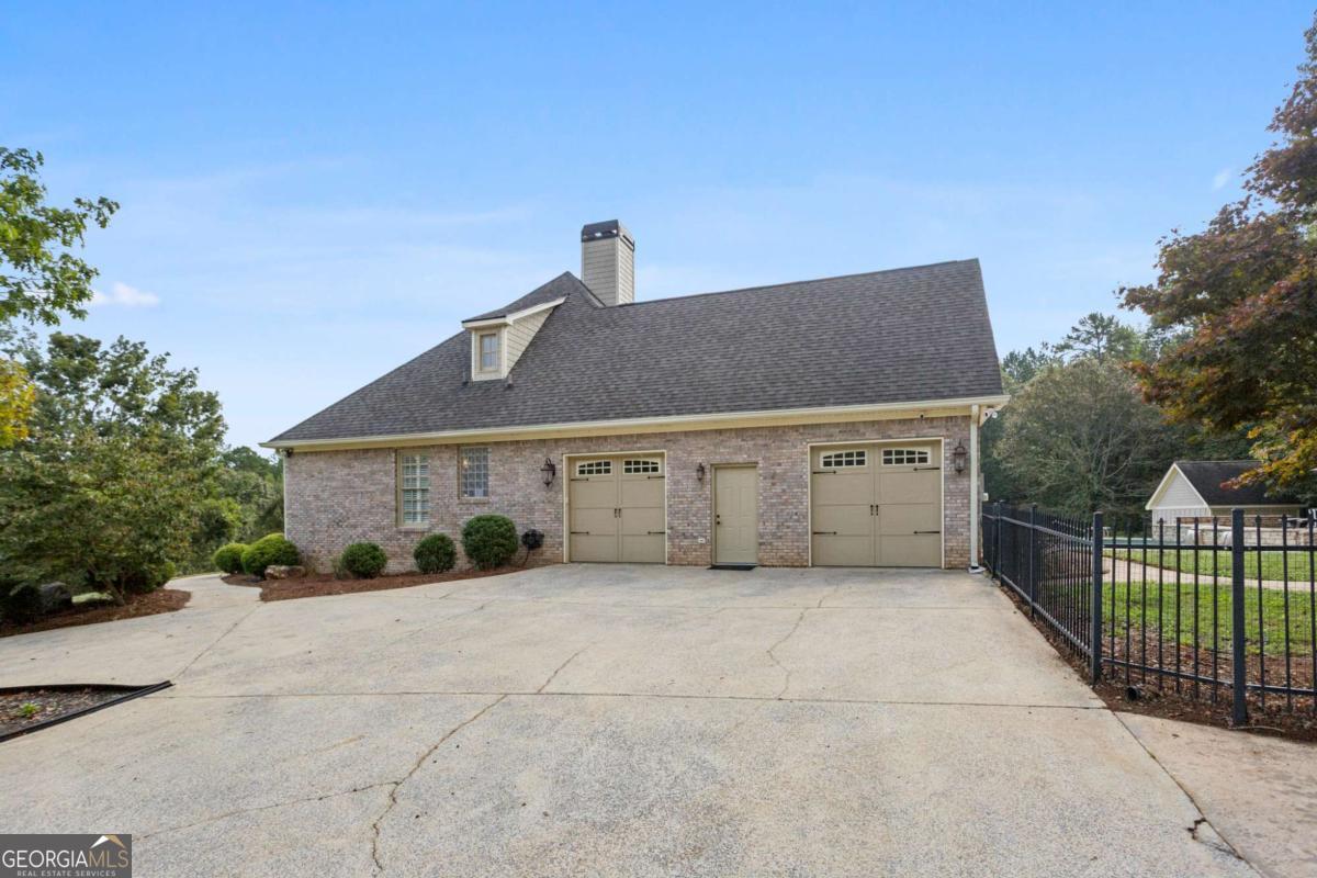 Taylorsville, Georgia, 30178, United States, 5 Bedrooms Bedrooms, ,6 BathroomsBathrooms,Residential,Active,1952987