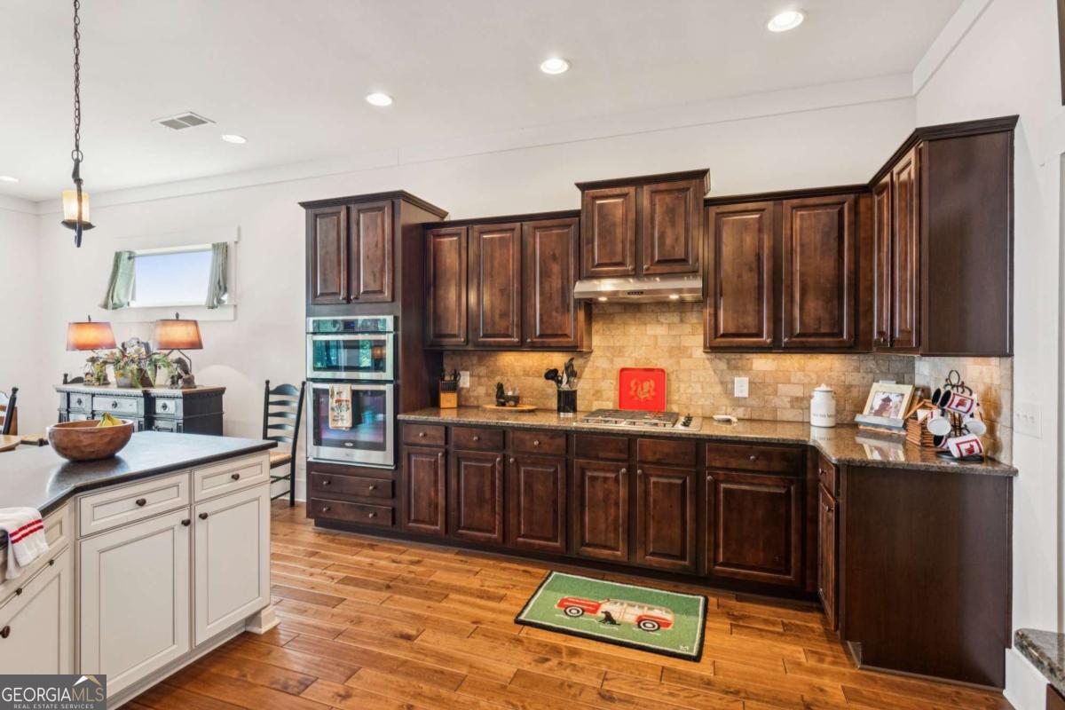 Big Canoe, Georgia, 30143, United States, 3 Bedrooms Bedrooms, ,4 BathroomsBathrooms,Residential,Active,2007174