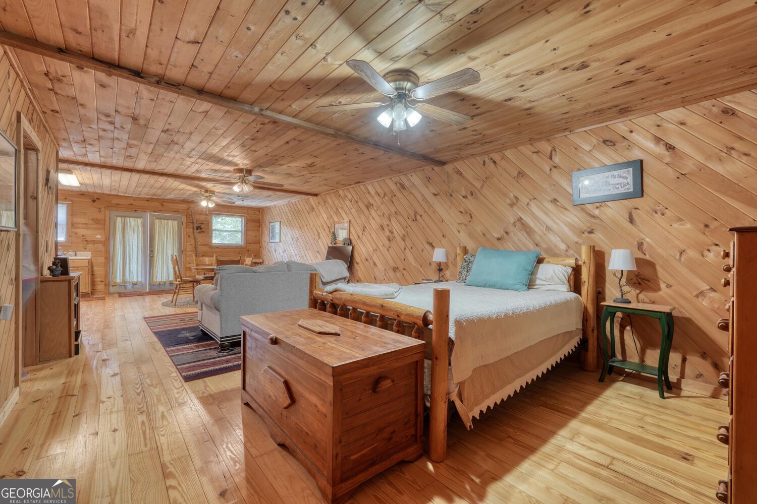 Blairsville, Georgia, 30512, United States, 4 Bedrooms Bedrooms, ,5 BathroomsBathrooms,Residential,Active,1898219