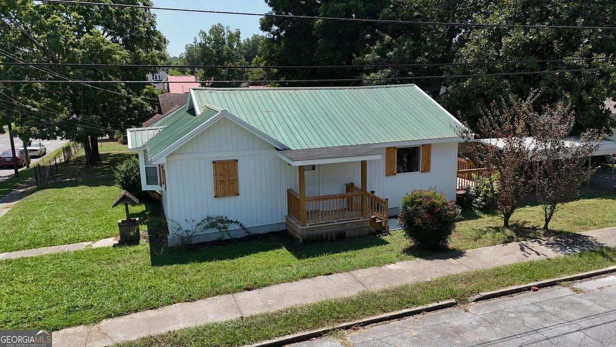 611 JONES AVE, ROCKMART, GA 30153, photo 1 of 12