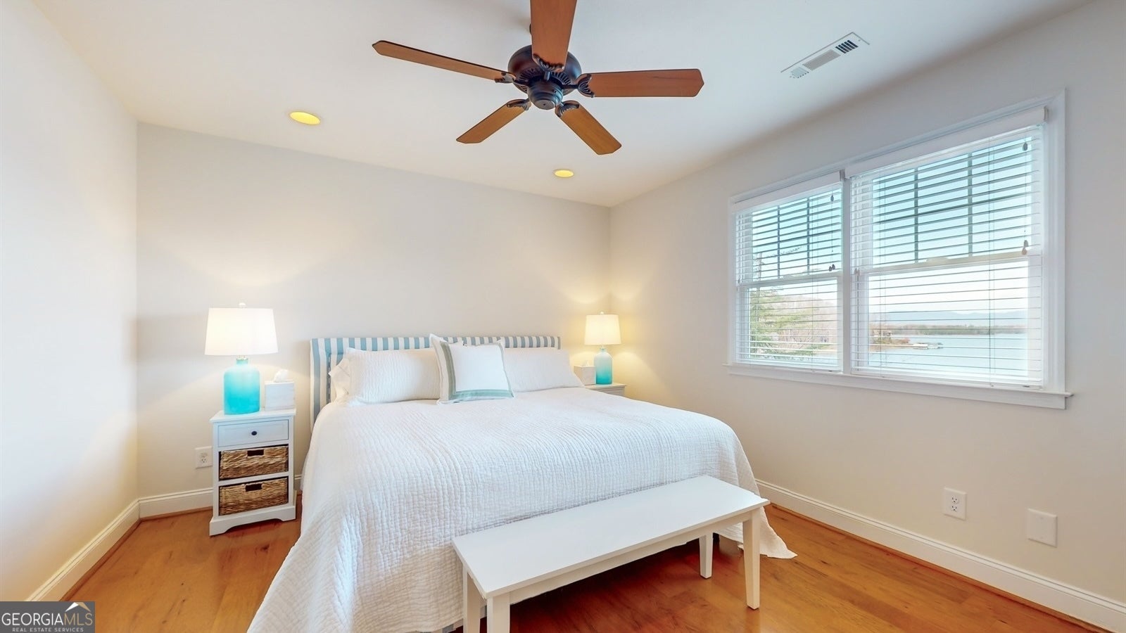 Hiawassee, Georgia, 30546, United States, 8 Bedrooms Bedrooms, ,6 BathroomsBathrooms,Residential,Active,1821963