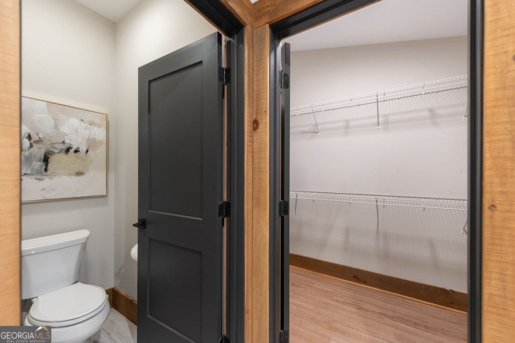 Ellijay, Georgia, 30540, United States, 5 Bedrooms Bedrooms, ,6 BathroomsBathrooms,Residential,Active,1919053