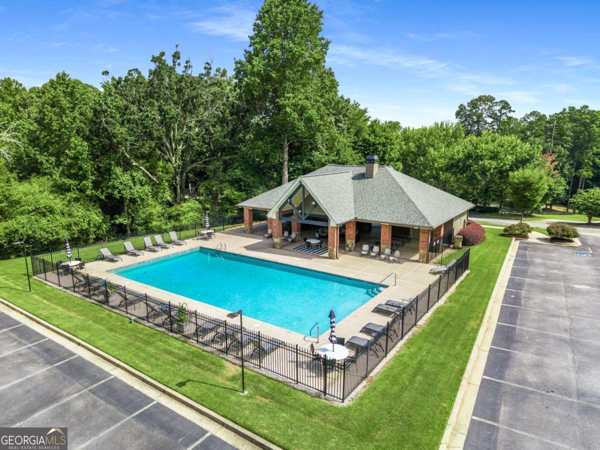 Flowery Branch, Georgia, 30542, United States, 5 Bedrooms Bedrooms, ,7 BathroomsBathrooms,Residential,Active,1941126