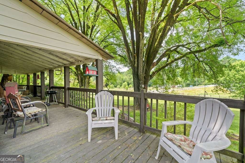 Ellijay, Georgia, 30536, United States, 3 Bedrooms Bedrooms, ,3 BathroomsBathrooms,Residential,Active,1953428