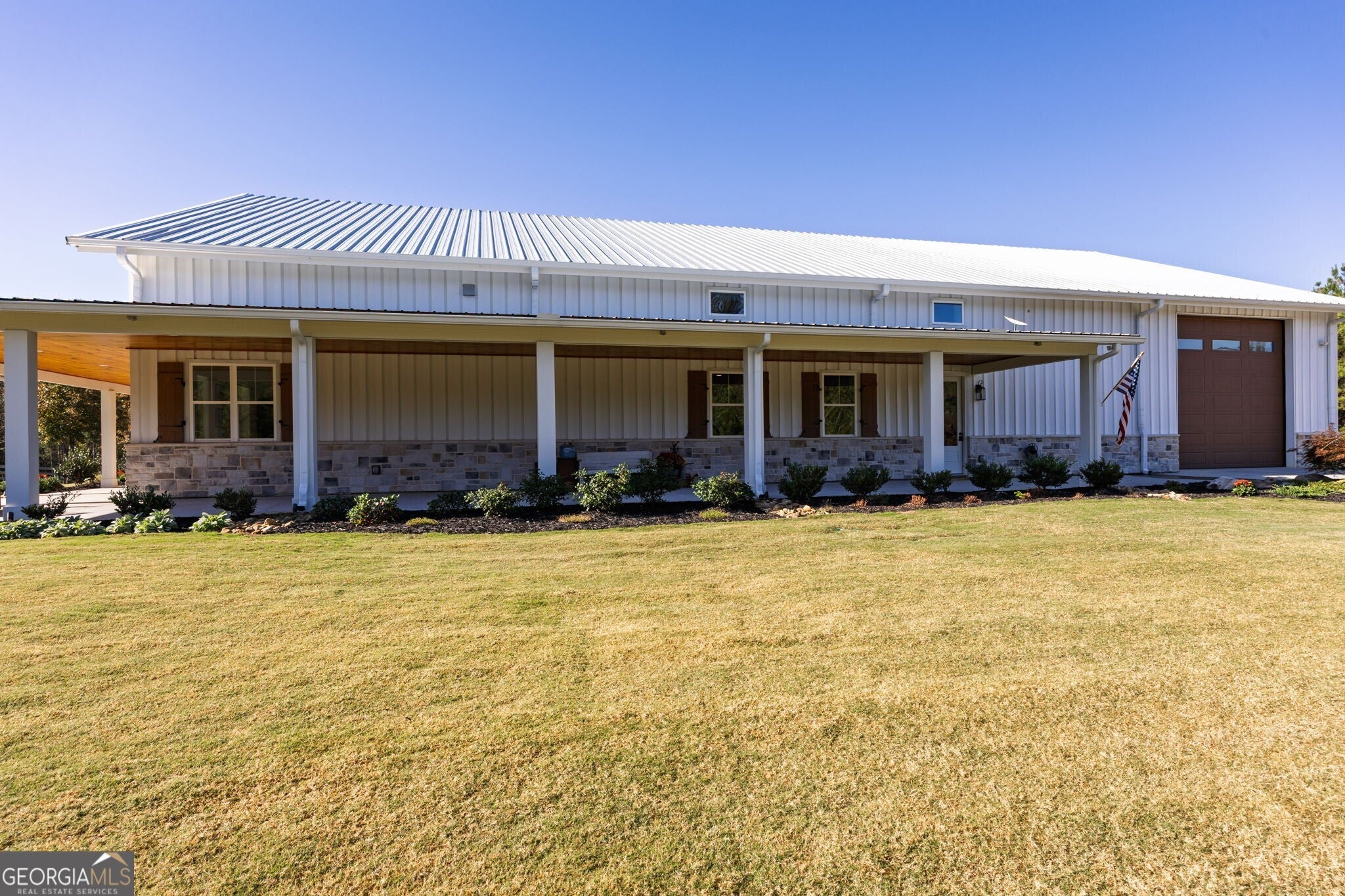 Rydal, Georgia, 30171, United States, 5 Bedrooms Bedrooms, ,5 BathroomsBathrooms,Residential,Active,1987251