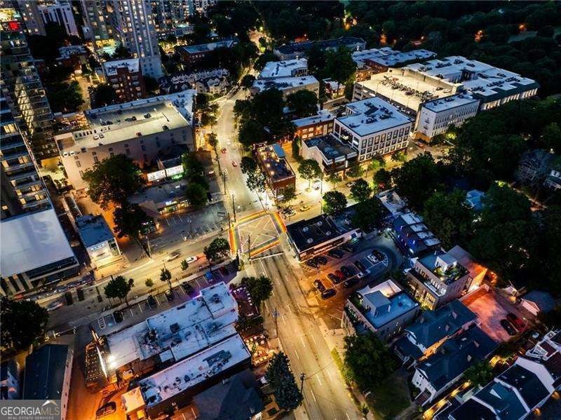 Atlanta, Georgia, 30309, United States, 3 Bedrooms Bedrooms, ,4 BathroomsBathrooms,Residential,Active,1987236