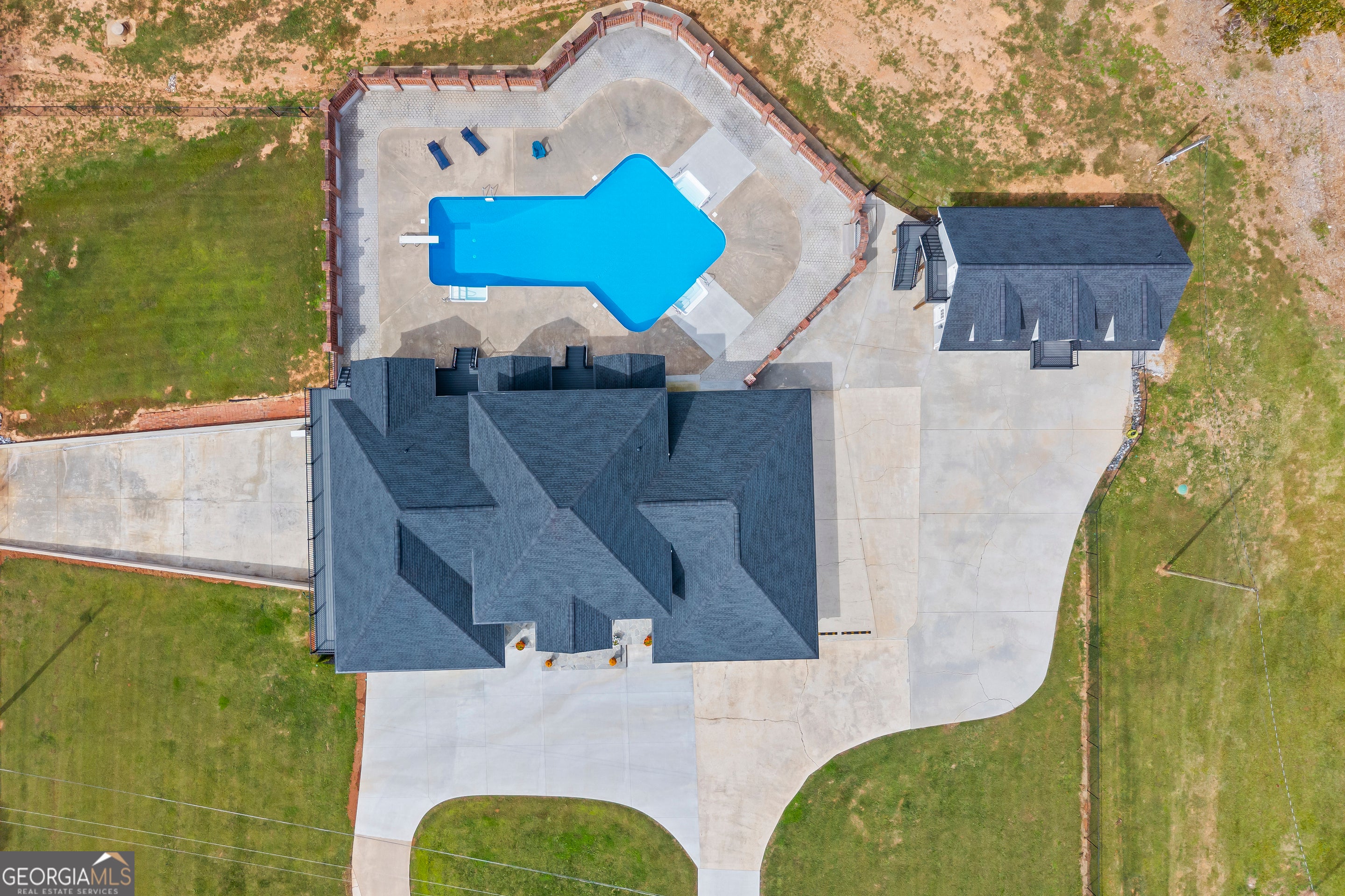 Martin, Georgia, 30557, United States, 6 Bedrooms Bedrooms, ,5 BathroomsBathrooms,Residential,Active,1964253