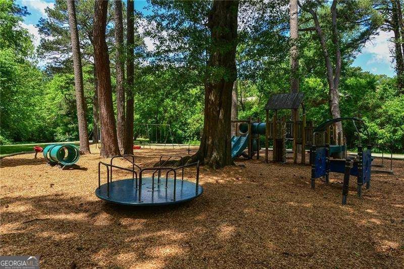 Atlanta, Georgia, 30309, United States, 4 Bedrooms Bedrooms, ,4 BathroomsBathrooms,Residential,Active,1869126