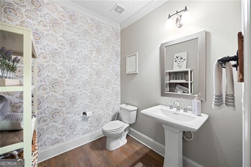 Atlanta, Georgia, 30319, United States, ,5 BathroomsBathrooms,Residential,Active,1867903