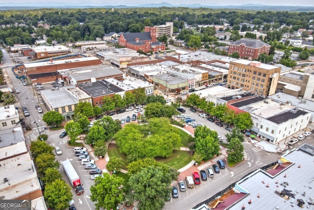 Gainesville, Georgia, 30506, United States, 4 Bedrooms Bedrooms, ,5 BathroomsBathrooms,Residential,Active,1886785
