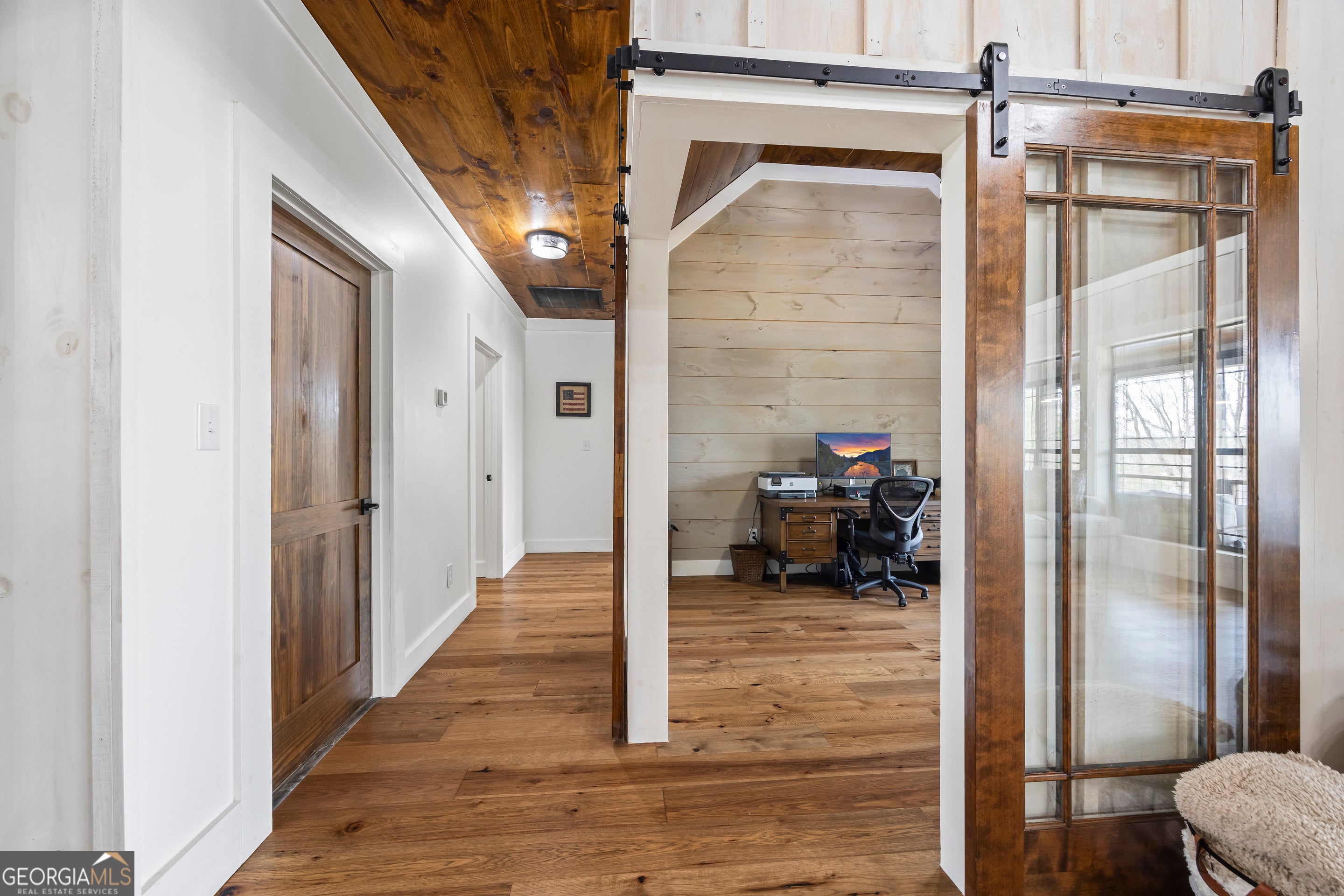 Hartwell, Georgia, 30643, United States, 6 Bedrooms Bedrooms, ,6 BathroomsBathrooms,Residential,Active,2011216