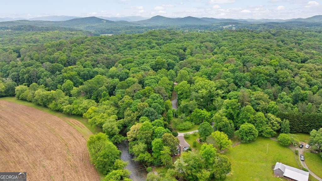 Ellijay, Georgia, 30536, United States, 3 Bedrooms Bedrooms, ,3 BathroomsBathrooms,Residential,Active,1953428