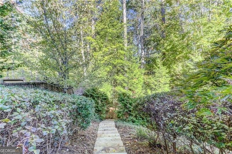 Atlanta, Georgia, 30339, United States, 5 Bedrooms Bedrooms, ,7 BathroomsBathrooms,Residential,Active,1936159