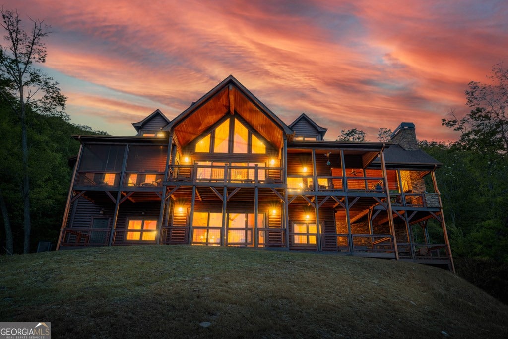 Mineral Bluff, Georgia, 30559, United States, 4 Bedrooms Bedrooms, ,5 BathroomsBathrooms,Residential,Active,2044577