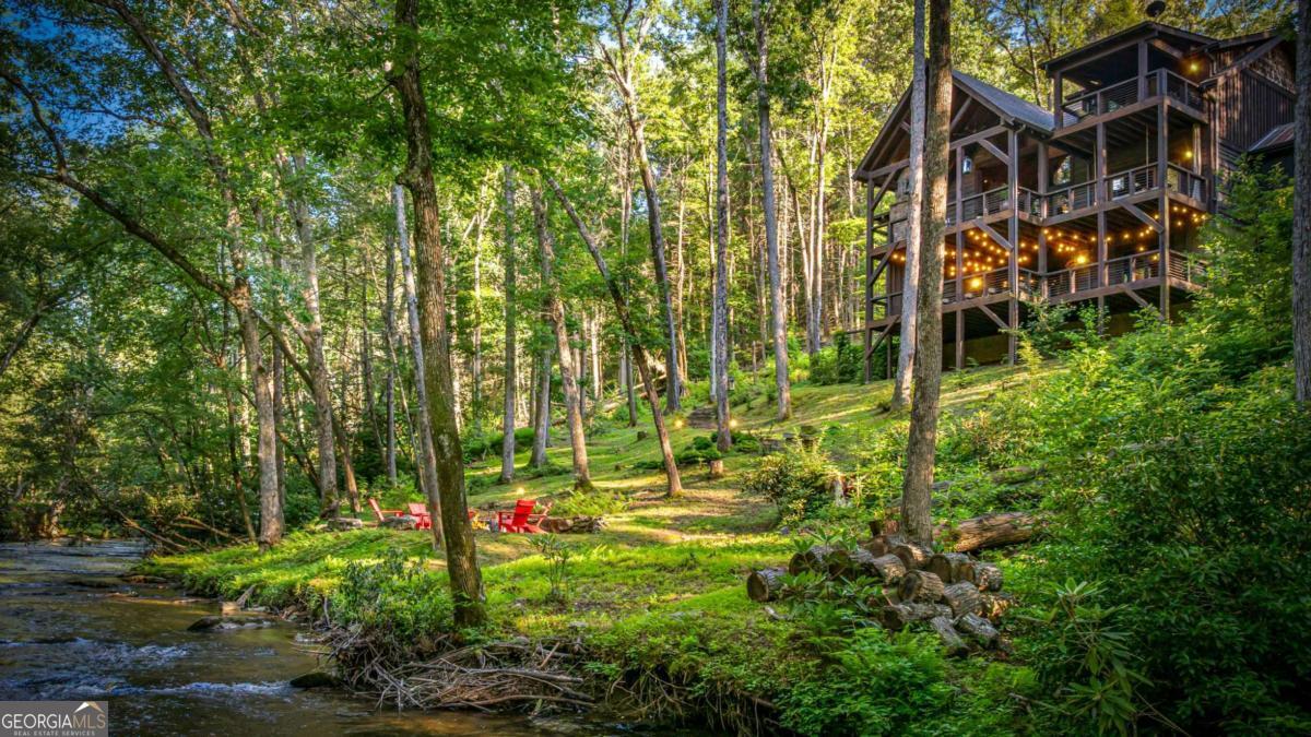 Blue Ridge, Georgia, 30513, United States, 3 Bedrooms Bedrooms, ,5 BathroomsBathrooms,Residential,Active,1973533