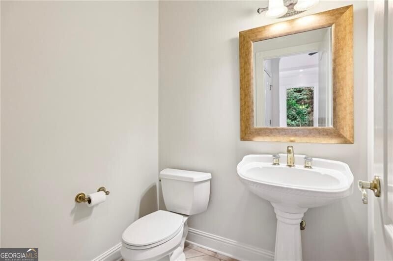 Marietta, Georgia, 30062, United States, 6 Bedrooms Bedrooms, ,6 BathroomsBathrooms,Residential,Active,1965854