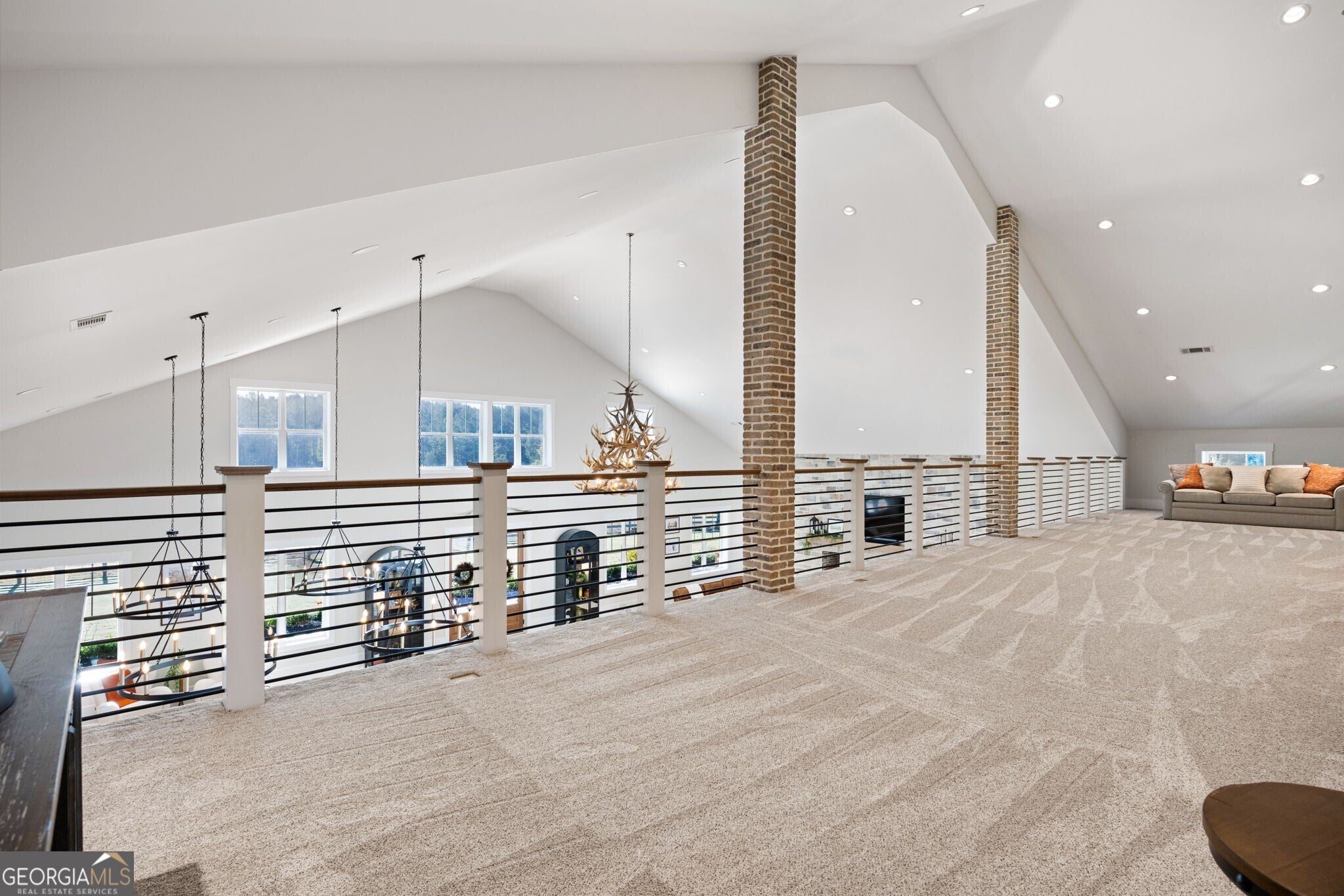 Rydal, Georgia, 30171, United States, 5 Bedrooms Bedrooms, ,5 BathroomsBathrooms,Residential,Active,1987251