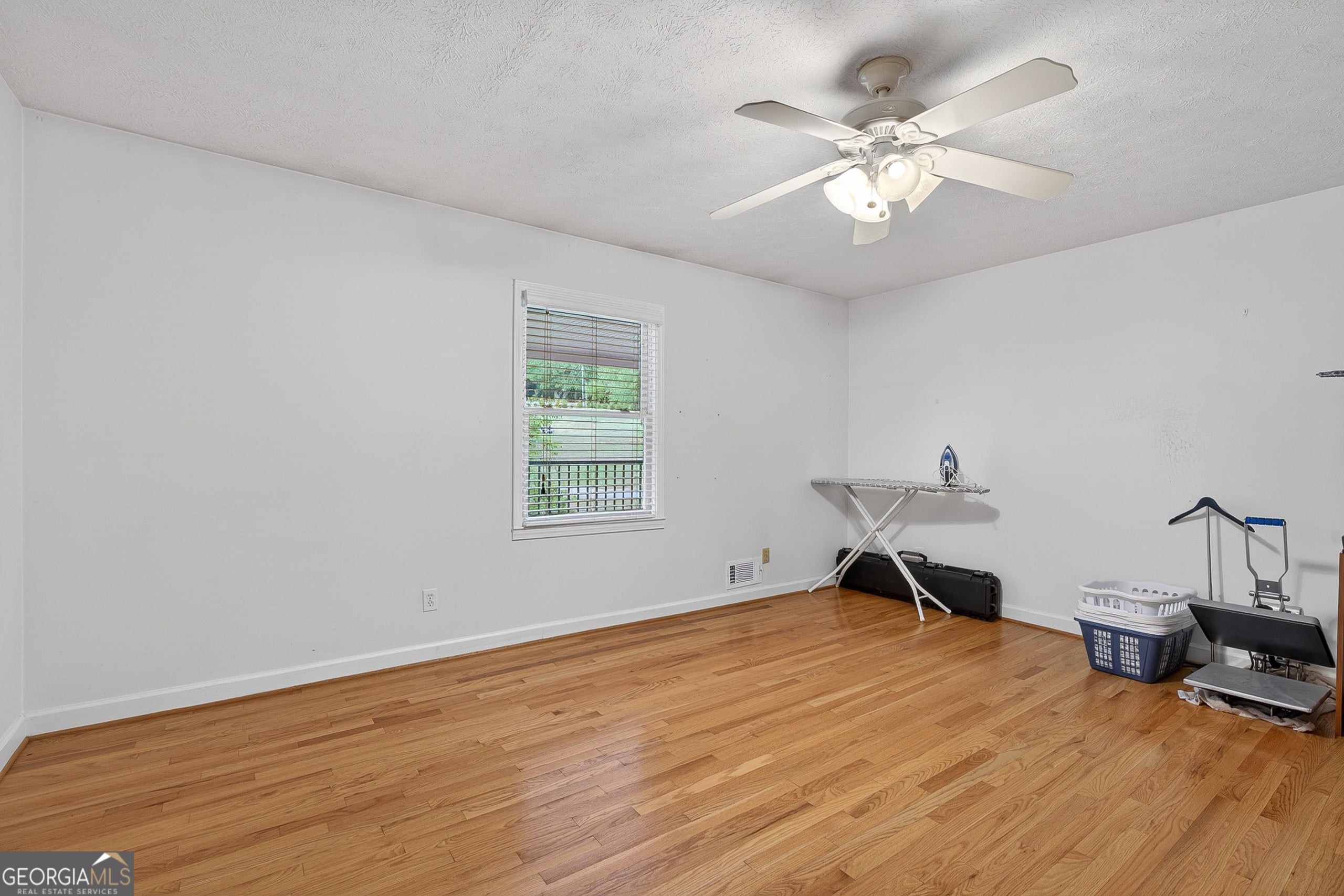 Dahlonega, Georgia, 30533, United States, 5 Bedrooms Bedrooms, ,4 BathroomsBathrooms,Residential,Active,2044583