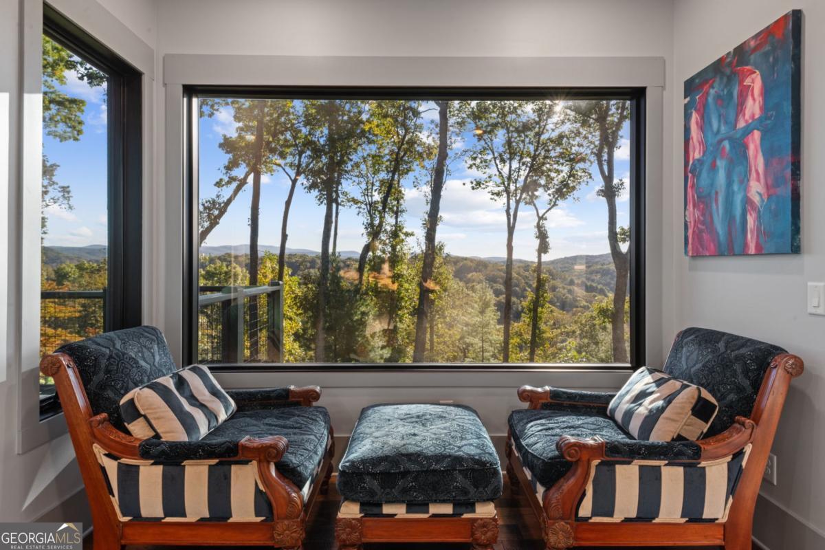 Ellijay, Georgia, 30536, United States, 3 Bedrooms Bedrooms, ,4 BathroomsBathrooms,Residential,Active,1968415