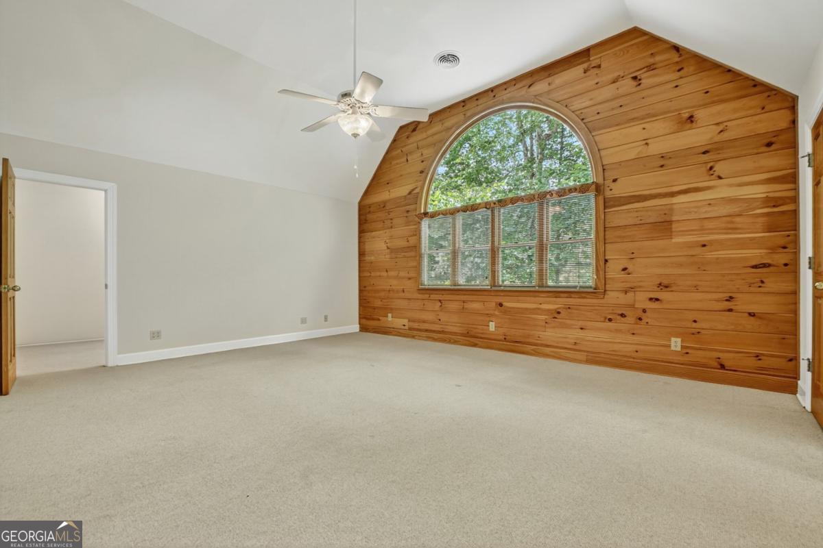 Ellijay, Georgia, 30536, United States, 3 Bedrooms Bedrooms, ,5 BathroomsBathrooms,Residential,Active,1929666
