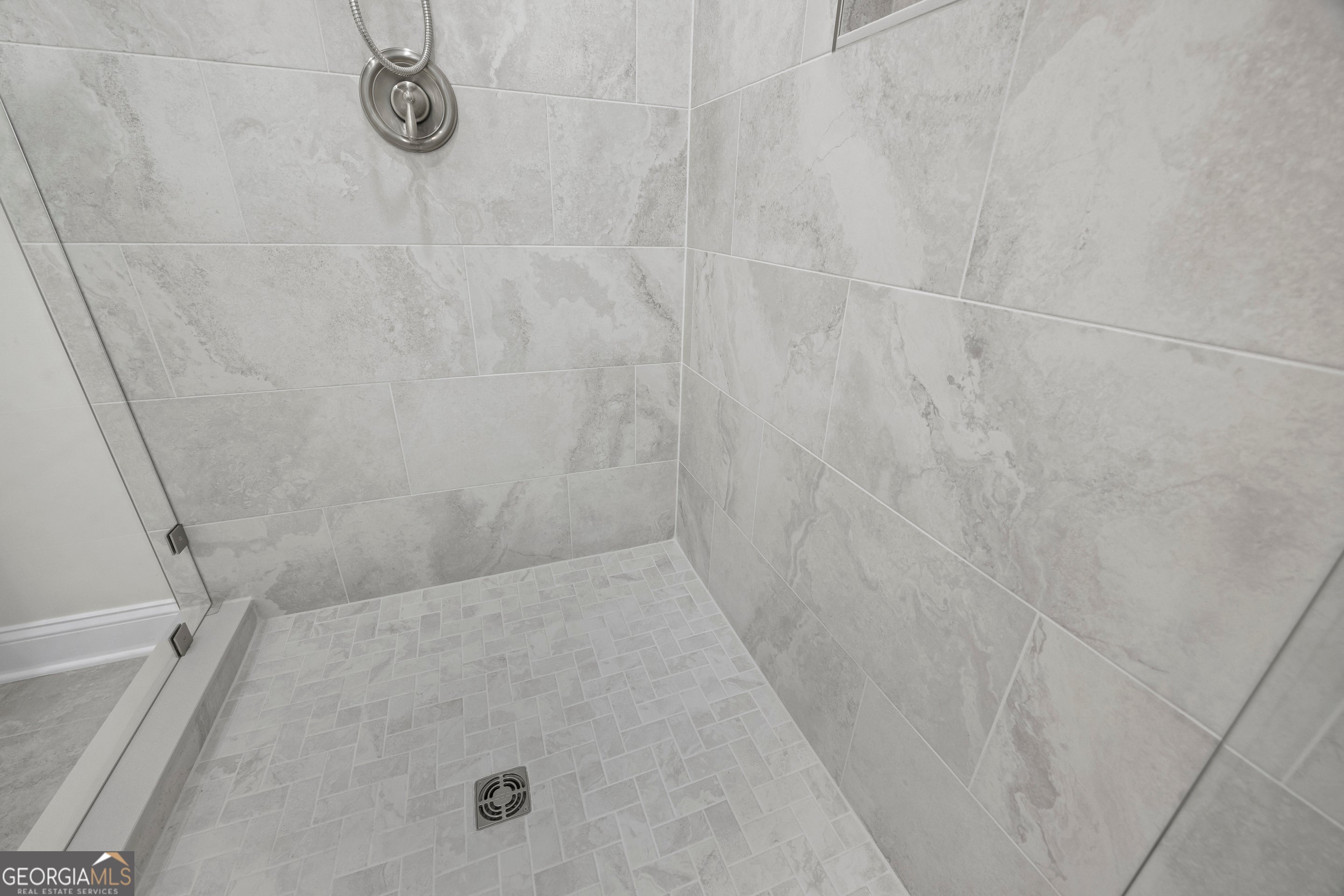 Martin, Georgia, 30557, United States, 6 Bedrooms Bedrooms, ,5 BathroomsBathrooms,Residential,Active,1964253